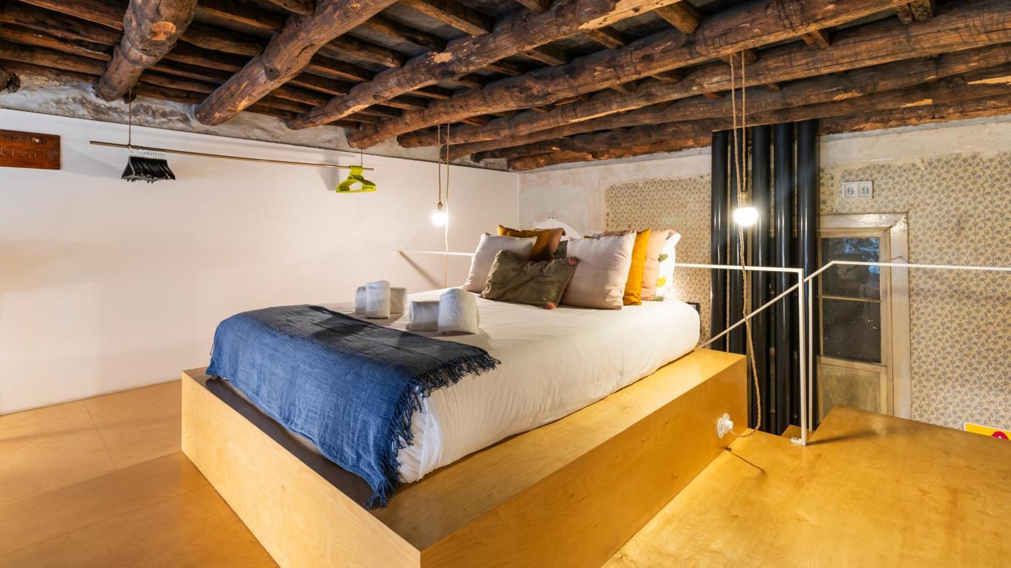 Apartament Eccentric Mouzinho Mezzanine By Lovelystay *